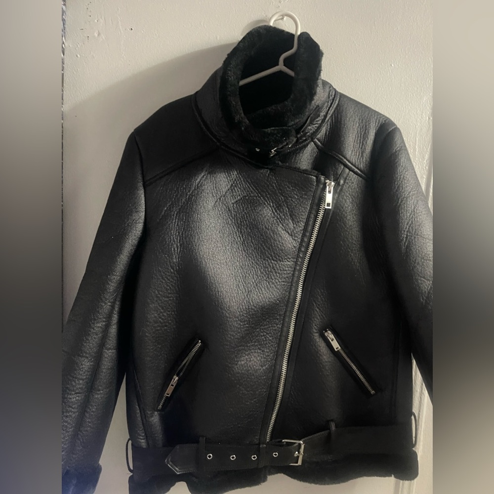 Zara leather jacket- women. Size L.